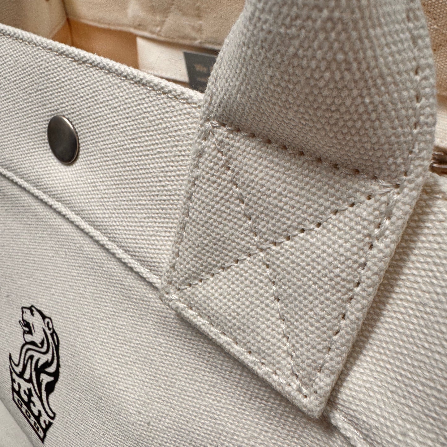 The Ritz Land Roving Tote Bag - RT866