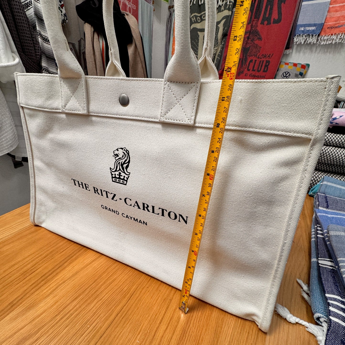The Ritz Land Roving Tote Bag - RT866