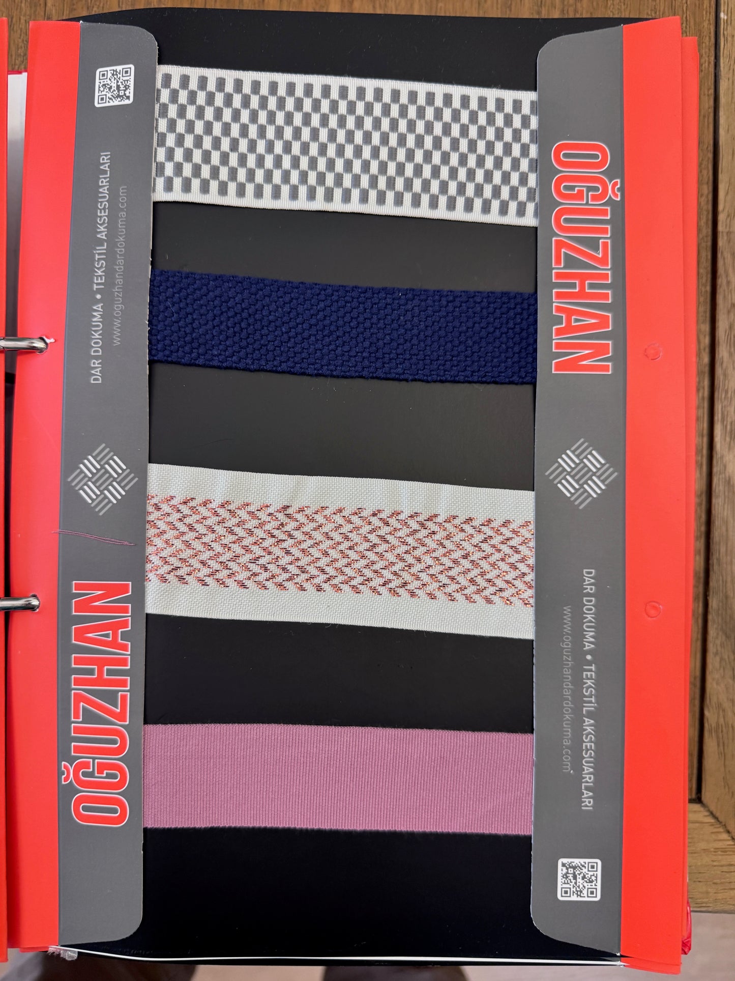 Carry Straps Leather Canvas and Poly-Nylon for Turkish Towels and Blankets RT881