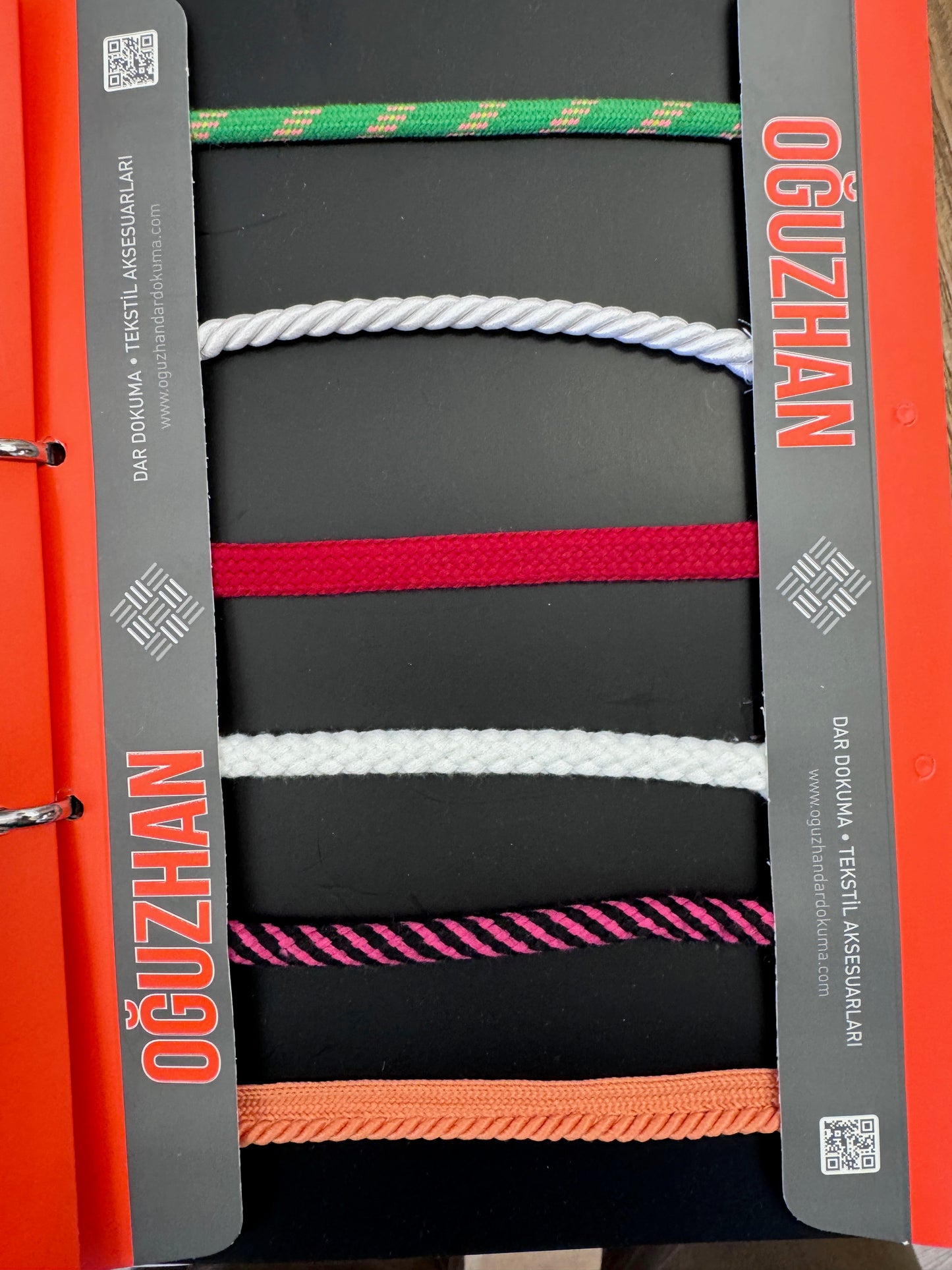 Carry Straps Leather Canvas and Poly-Nylon for Turkish Towels and Blankets RT881