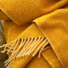 Woolly Bully Throw - RT808 in Golden Hour
